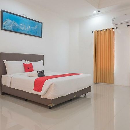 เรดดอร์ซ เนียร์ จาตินังกอร์ ทาวน์สแควร์ Hotel Jatinangor ภายนอก รูปภาพ